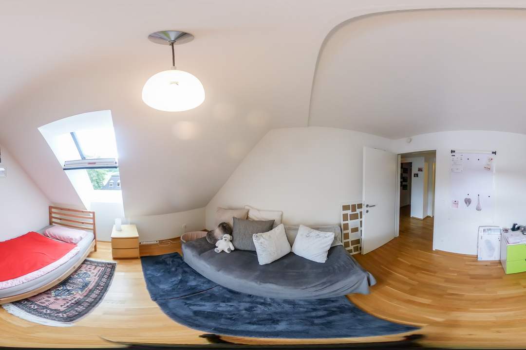 Platzwunder 4 - Zimmer Wohnung – viel Wohnraum für Ihre Familie