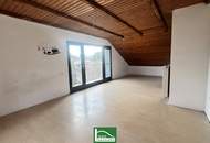 Renovierungsbedürftiges Haus in "einmaliger" ruhiger Wohnlage mit VIEL Potential (bis zu 194m2 Wnfl. inkl. DG) . Garage, Balkon, Terrasse &amp; großer ruhiger Garten! - JETZT ZUSCHLAGEN