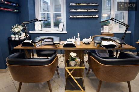 Erfolgreiches Beauty-Studio in Bestlage – voll ausgestattet, mit Stammkunden & laufendem Gewinn, Gewerbeobjekt-miete, 1.571,00,€, 1140 Wien 14., Penzing
