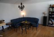 Großzügige Wohnung mit Loggia, Swimmingpool und Garagen in top Lage