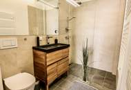 Hideaway im Innenhof - Großartige, vollmöblierte 2-Zimmer-Wohnung in klassischem Gründerzeithaus in U-Bahn-Nähe