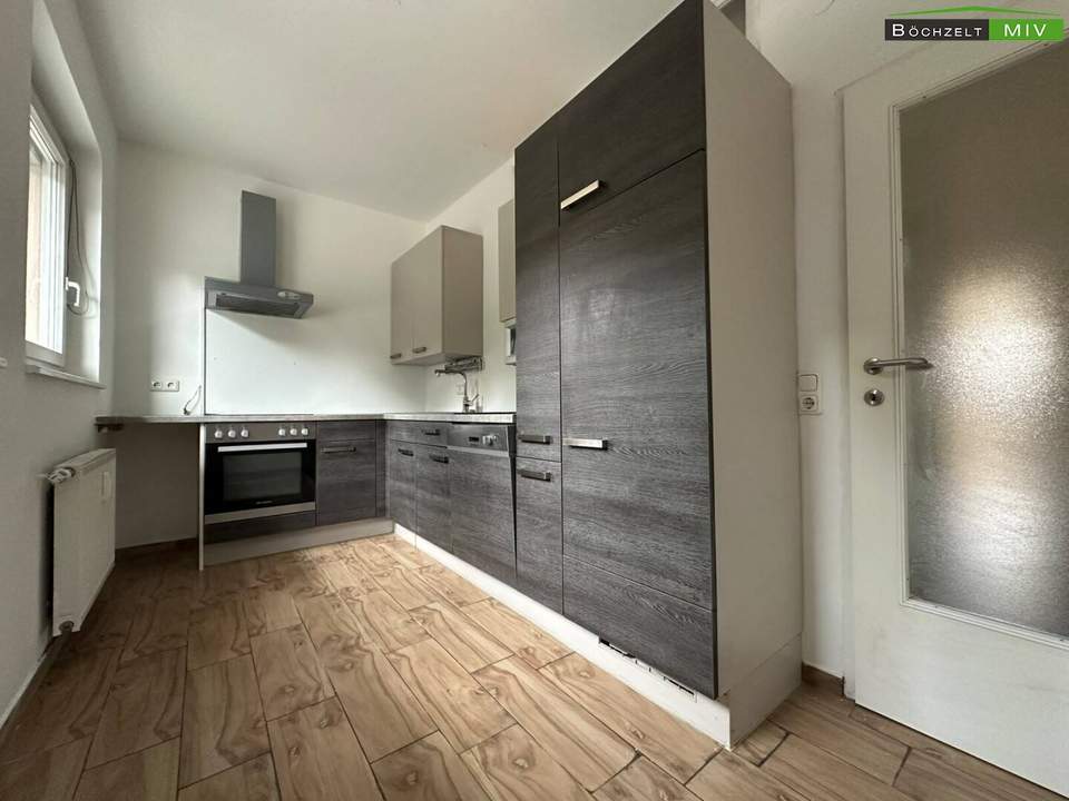 Mietwohnung mit Balkon in zentraler Lage in KNITTELFELD ++ Küche möbliert ++