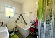 „Wohnen & Wohlfühlen im Hügelland – vielseitige Immobilie mit 8 Gästezimmern & Privatwohnung“