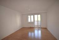 Komplett renovierte 3-Zimmer-Wohnung mit verglaster Loggia in Pradl