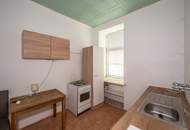 ++Fasangarten++ Entwicklungspotenzial: Altbautraum zum Selbstgestalten – 2-Zimmer-Wohnung (sanierungsbedürftig)