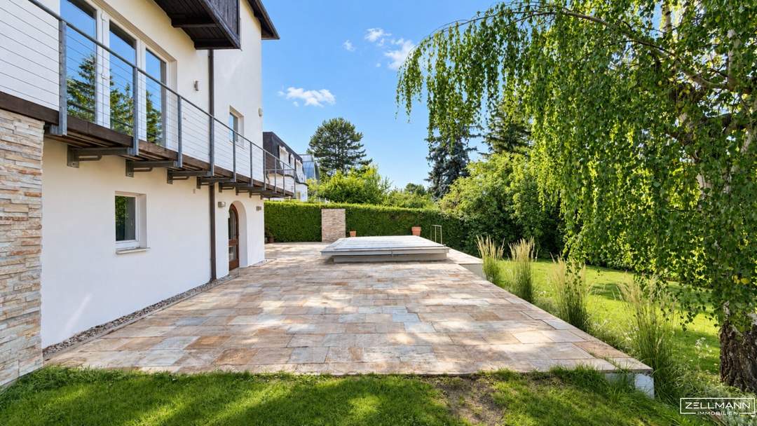 AM LAINZER TIERGARTEN | ARCHITEKTENVILLA MIT POOL – AUSSERGEWÖHNLICHE ARCHITEKTUR IN EXKLUSIVER GRÜNLAGE | ZELLMANN IMMOBILIEN