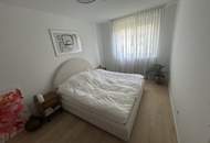 Moderne Wohnung mit Top-Ausstattung und Blick ins Grüne!!