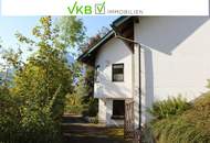 Großzügiges Haus neben Traunsee mit Badeplatz