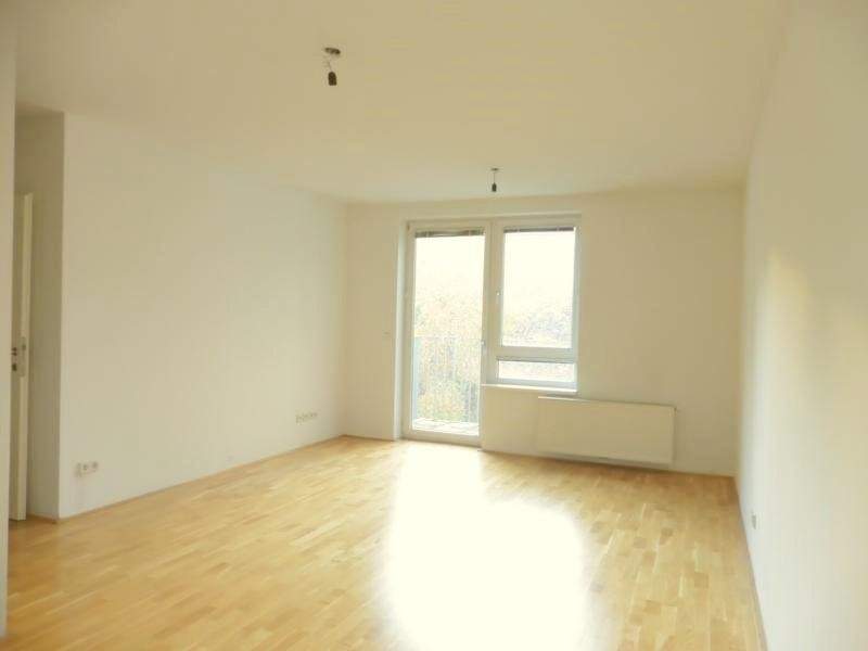 3-Zimmer-Neubauwohnung mit Balkon in schöner Lage! Wird zzgl. Garagenplatz vermietet!