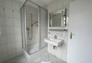 Miete: 4,5-Zimmer-Wohnung mit Balkon in zentraler Lage - perfekt auch als Studenten-WG