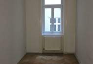Stilvolle 3-Zimmer-Altbauwohnung mit traumhaftem Gemeinschaftsgarten in absoluter Ruhelage
