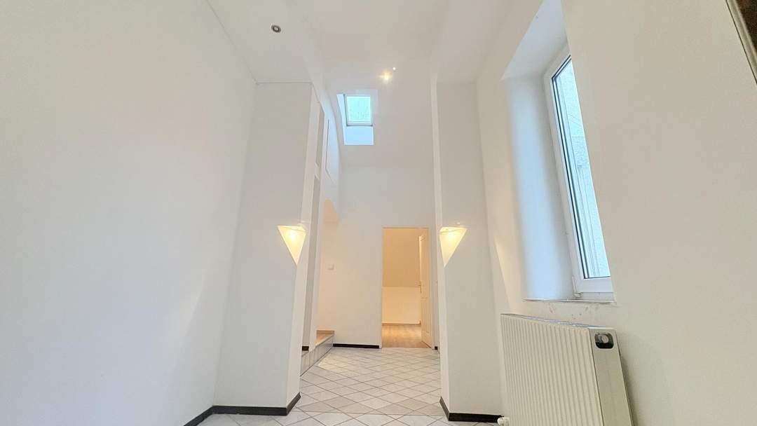 Freier Himmel über dem Servitenviertel/Clusiusgasse ca. 73 m2 mit Terrasse/ saniert!