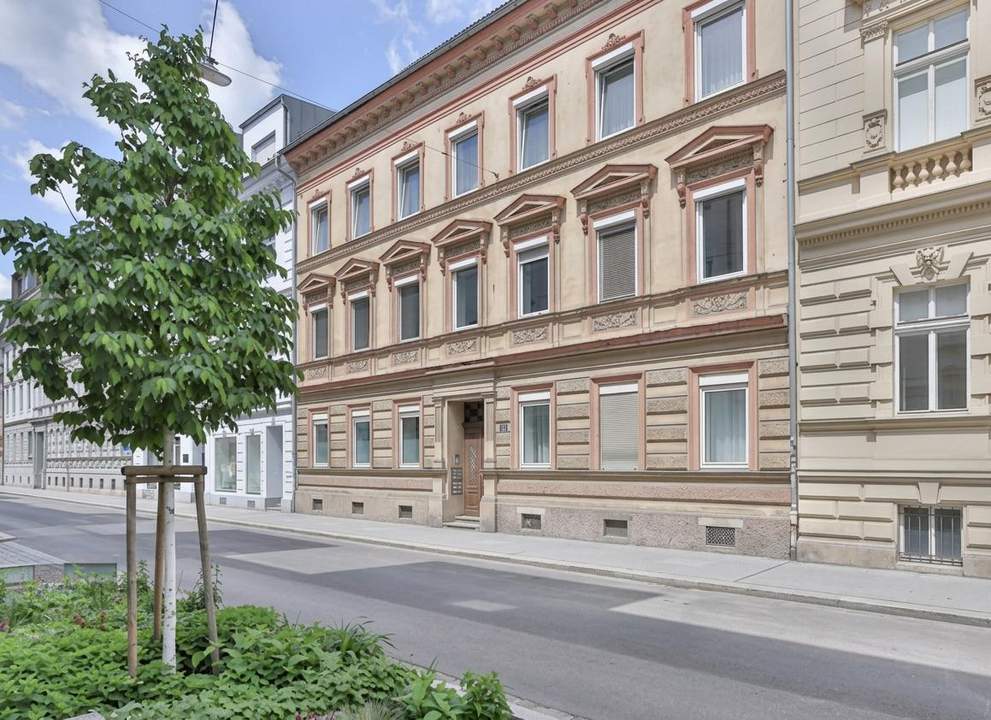 Stilvolles Altbaujuwel mit Gartenidylle im Herzen der Stadt