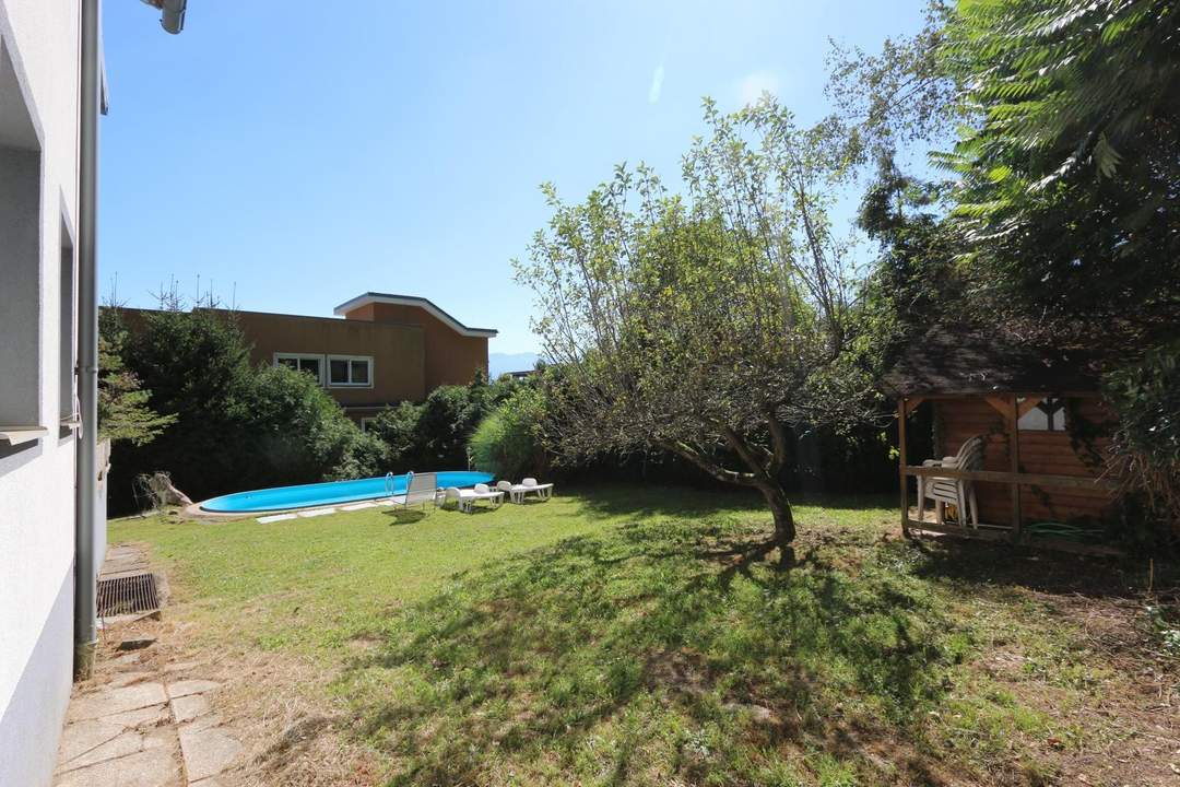 Mehrfamilienhaus mit Umbaupotential in sonniger Lage