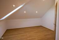 Schöne Dachgeschosswohnung in Eggerding: 109 m², 3 Zimmer, Terrasse &amp; Garage!