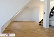 Energieneutrale 2 Zimmer Single - DG Wohnung mit Balkon und großer Terrasse - 360° Stadtblick!