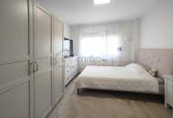 Familienwohnung mit 4 Zimmern im Zentrum mit großer Terrasse / eigene Garage - generalsaniert!