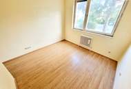 Absolute Grün- und Ruhelage! Gebraucht. Gepflegt. Geliebt! Perfekt aufgeteilte 3-Zimmer + separate Küche / 2 Balkone / Viele Möglichkeiten! Ruhig wohnen, gut leben!