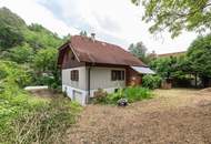 LANDLEBEN in STADTNÄHE - sanierungsbedürftiges Einfamilienhaus mit Vollkeller und Garage