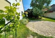 Wohnung mit großem Baugrundstück und viel Natur zu verkaufen!