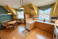 Eigentumswohnung mit ca. 88 m² Wohnfläche, Loggia mit Blick in den Garten und Tiefgaragenstellplatz!