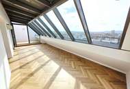 Ein frisch saniertes Schmankerl! Traumhafter Blick auf das Schloss Schönbrunn! Happy to be here! Lichtdurchflutet + Super hohe Räume im Dachgeschoss + Terrasse mit Fernblick + Beste Infrastruktur und Anbindung!