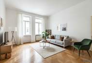 Sanierungsbedürftiger Altbau in imposantem Eckzinshaus | Hofseitiges Schlafzimmer | Nähe Stadthalle, Vogelweidpark, Lugner City