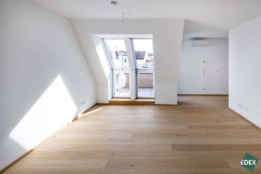 Nahe AKH: Schöne 2-Zimmer-Dachgeschosswohnung mit Balkon und Klimaanlage, Wohnung-miete, 1.179,00,€, 1180 Wien 18., Währing