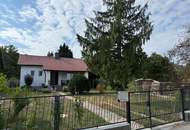 KLEINES UND FEINES HAUS MIT SONNIGEM GARTEN! Erstbezug nach Renovierung!