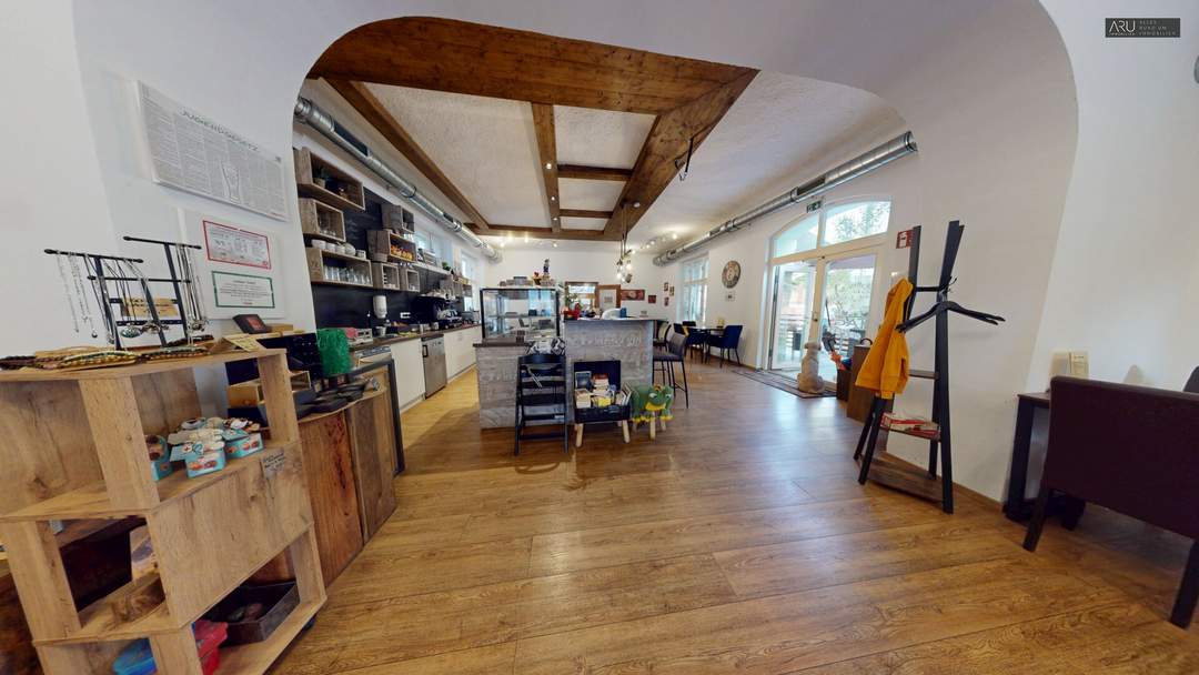Repräsentatives Geschäftslokal mit Terrasse im Zentrum von Hartberg