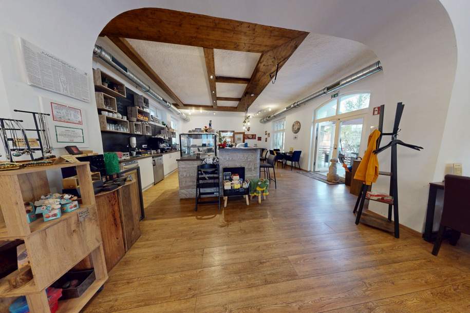 Repräsentatives Geschäftslokal mit Terrasse im Zentrum von Hartberg, Gewerbeobjekt-miete, 2.089,65,€, 8230 Hartberg-Fürstenfeld