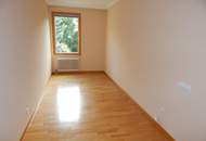Helle und ruhige - Top ausgestattete Wohnung mit 2 Loggien