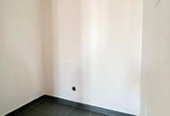 Helle 2 Zimmer Dachgeschosswohnung