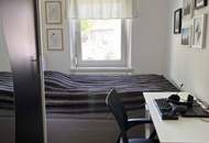 Fantastische Wohnatmosphäre in sonniger 3-immer-Wohnung wird geboten - inklusive aller Annehmlichkeiten einer zentrumsnahen und ruhigen Grünlage!