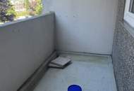 3 Zimmer Wohnung plus Loggia und Lift
