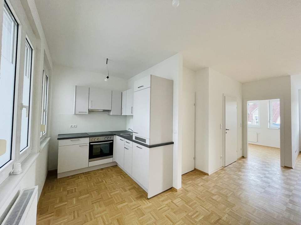 ++WEIZ++ Schöne 2-Zimmer-Wohnung mit Einbauküche