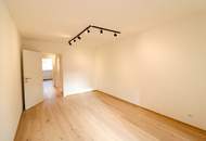 Hochwertig modernisierte Zwei-Zimmer-Wohnung mit Loggia | LEHEN