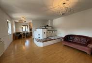 Wohnhaus inkl. Pool, Stall-, Nebengebäude und ca. 2,2 ha landw. Nutzgrund