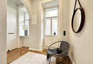 IDEALE KLEINWOHNUNG IN SCHÖNEM ALTBAU - 1,5 ZIMMER-WOHNUNG MIT EXTRA BETT-EBENE UND EINBAUKÜCHE