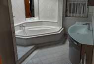 WIESEN , schöne Ruhelage, traumhafte Liegenschaft mit Wintergarten, Pool, Biotop, 4 Garagen etc. (Provisionsfrei)