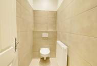 Großzügige 3,5-Zimmer-Altbauwohnung in Ruhelage – Erstbezug nach hochwertiger Sanierung