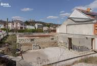 traumhaftes Baugrundstück für ein Doppelhaus oder Einfamilienhaus mit Blick auf die Burg Kreuzenstein!