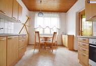 PLATZ zum WACHSEN – sanierungsbedürftiges Haus mit großem Garten und traumhaften Bäumen in Graz Liebenau! Bungalow mit Ausbaureserve!