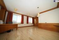 UMGEBEN VON RUHE MIT BLICK ÜBER LASSNITZHÖHE! Ihr neues Zuhause mit Wellnessbereich, Pool, Sauna und traumhafter Aussicht!