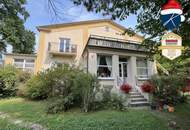 Preisreduktion ! Historisches Herrenhaus im Villenviertel von Baden: ca.450m² WF mit Grundfläche von 1873qm und 17 Zimmern zum Sanieren! (V2 & Schut