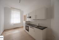 Altbau mit Charakter: 2-Zimmer + separate Küche | WG-geeignet | U1 Troststraße | Top 3