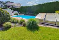 Großzügiges Wohnhaus nit herrlichem Garten und tollen POOL!