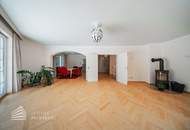 Elegantes Haus mit großzügiger Terrasse und gepflegtem Garten