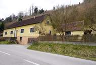 Großzügiges Wohnhaus mit Garten und Schuppen