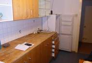 Ältere renovierungsbedürftige Wohnung